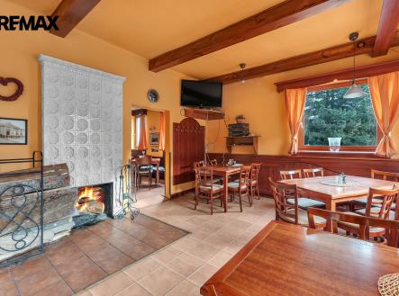 Pronájem restaurace, 340 m²