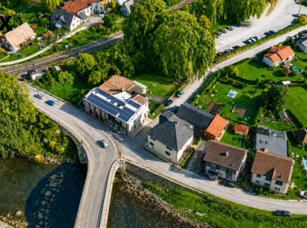 Prodej obchodní prostory, 330 m²
