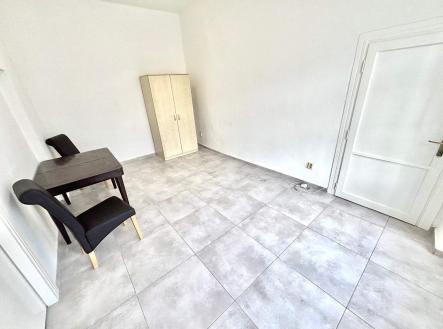 Pronájem bytu, 2+kk, 35 m²