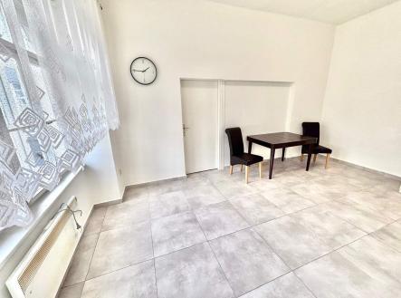 Pronájem bytu, 2+kk, 35 m²