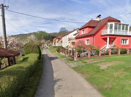 Prodej pozemku pro bydlení, 1 065 m²