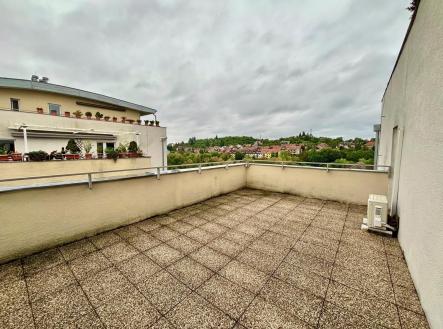 Pronájem bytu, 2+kk, 56 m²