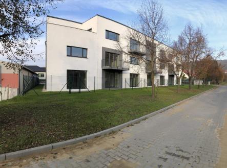 Pronájem bytu, 1+kk, 27 m²