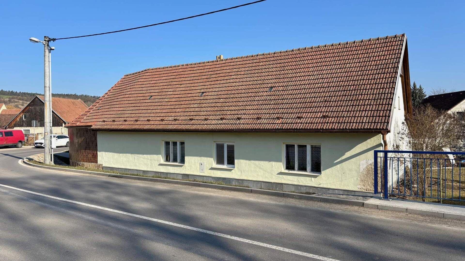 Pronájem RD 4+1 se zahradou, Veverské Knínice