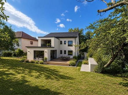 Prodej domu/vily, 245 m²
