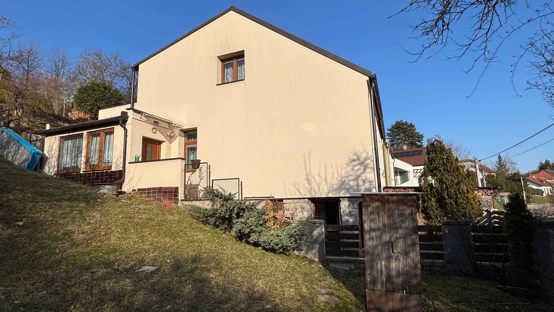 Prodej RD 3+KK s terasou a zahradou 450m2,  Řícmanice
