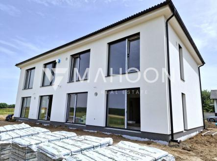 Prodej bytu, 4+kk, 151 m²