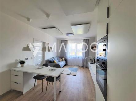 Pronájem bytu, 2+kk, 47 m²