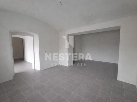 Pronájem obchodní prostory, 35 m²