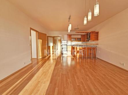 Pronájem bytu, 2+kk, 68 m²