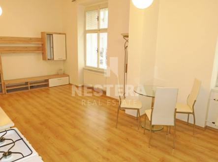 Pronájem bytu, 1+kk, 37 m²