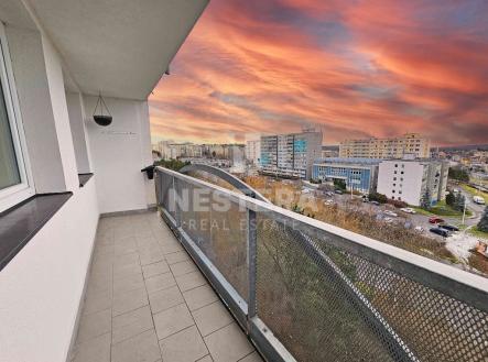 Pronájem bytu, 3+kk, 77 m²