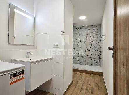 Pronájem bytu, 2+kk, 43 m²