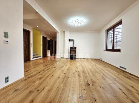 Prodej domu/vily, 197 m²