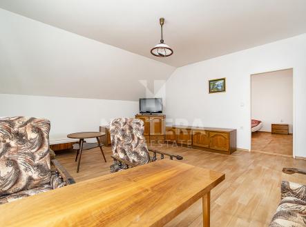 Prodej nájemního domu, 350 m²