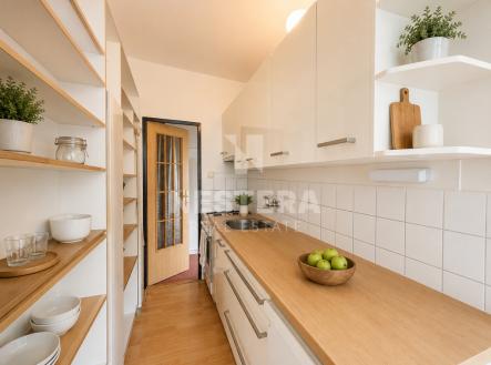 Pronájem bytu, 4+kk, 72 m²