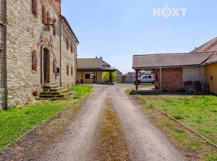 Prodej - komerční objekt, obchodní centrum, 1 455 m²