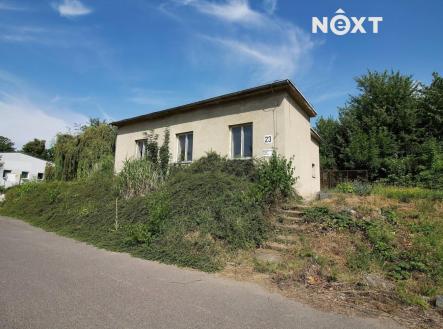 Pronájem - komerční objekt, sklad, 102 m²