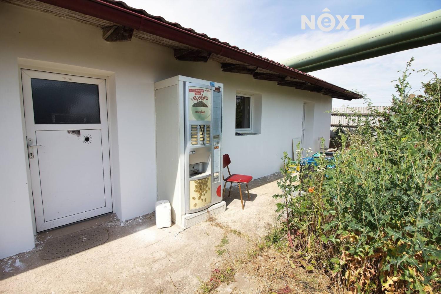 Pronájem komerční Kanceláře, 65㎡