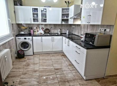 Prodej bytu, 4+1, 89 m²