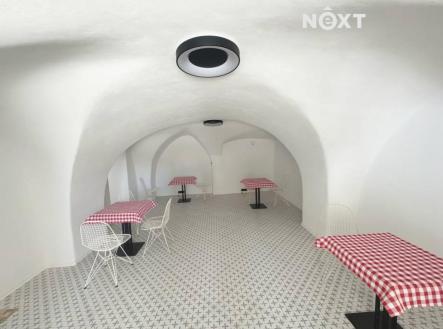 Pronájem komerčního objektu, obchodní centrum, 190 m²