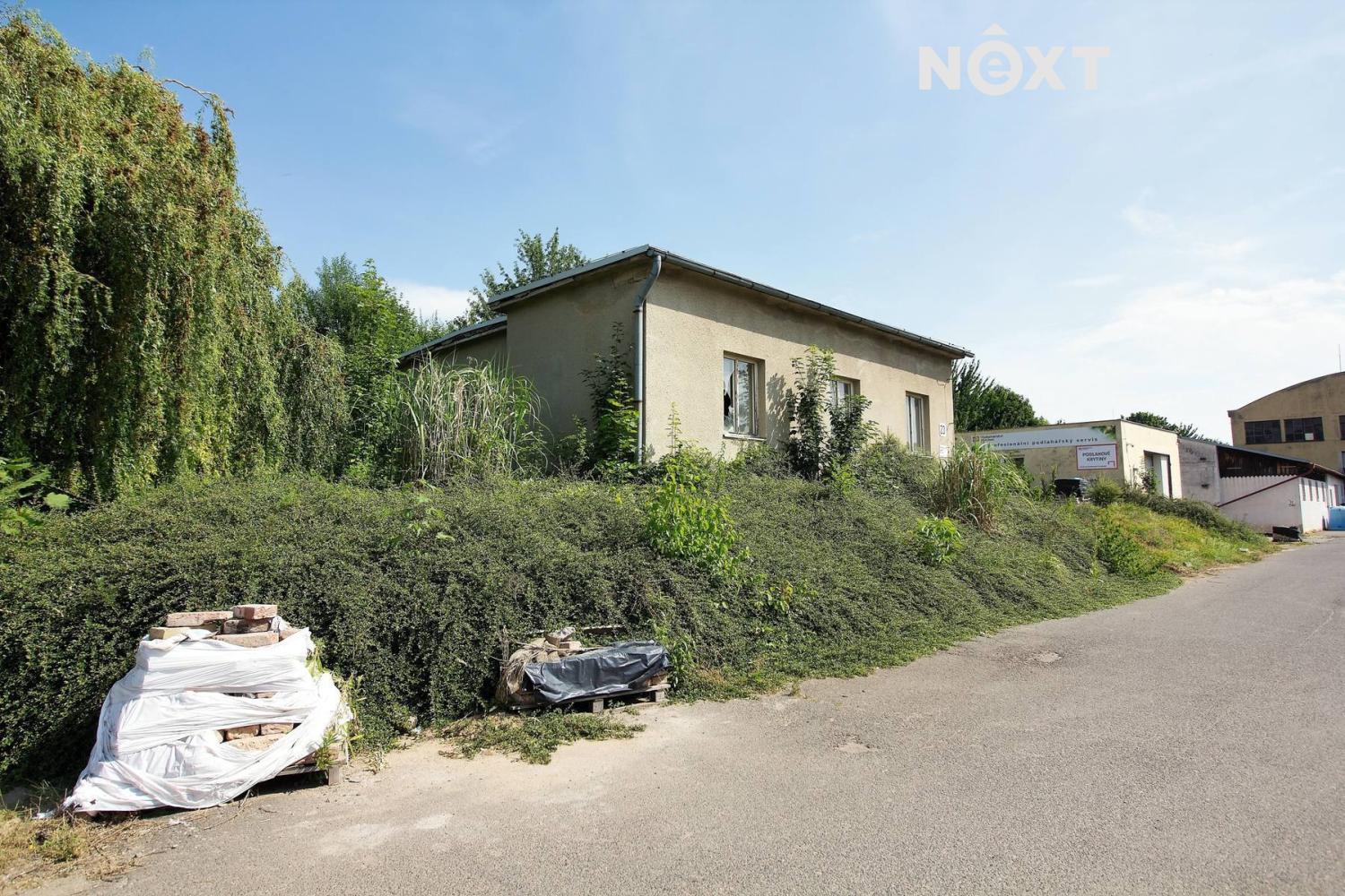 Pronájem komerční Sklady, 102㎡