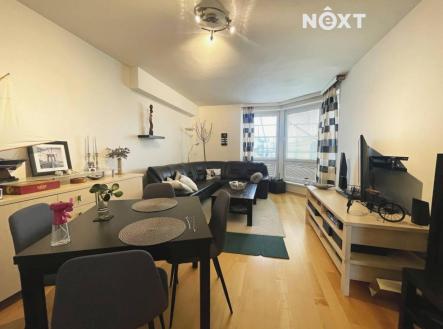 Pronájem bytu, 3+1, 82 m²