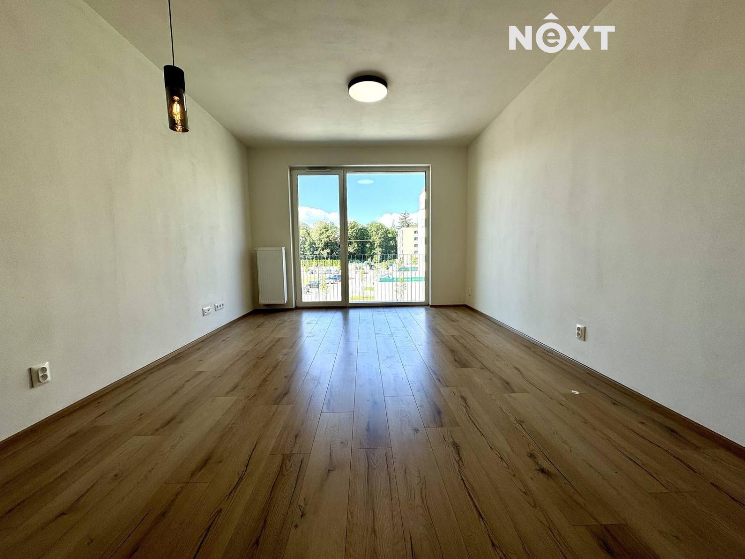 Pronájem byt 2+kk, 52㎡