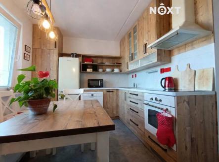 Pronájem bytu, 3+1, 83 m²