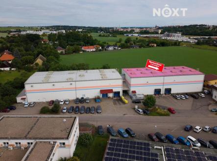 Pronájem komerčního objektu, sklad, 861 m²