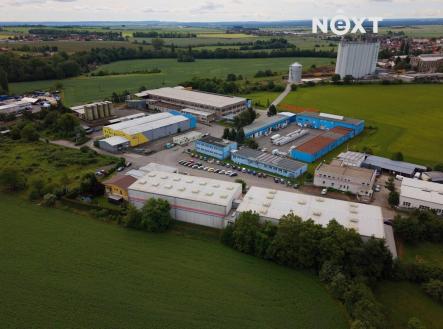 Pronájem komerčního objektu, sklad, 861 m²