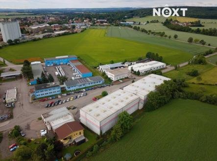 Pronájem komerčního objektu, sklad, 861 m²