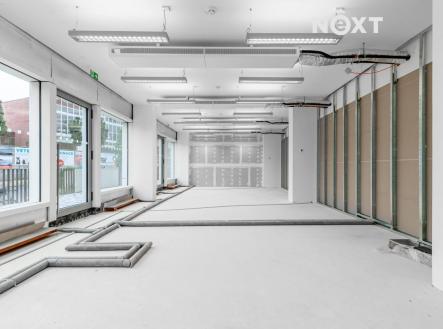 Pronájem komerčního objektu, obchodní centrum, 45 m²