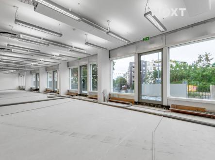 Pronájem komerčního objektu, obchodní centrum, 45 m²