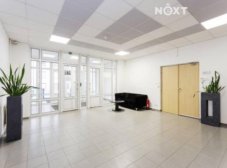 Pronájem kanceláře, 42 m²