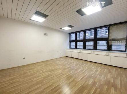Pronájem kanceláře, 27 m²