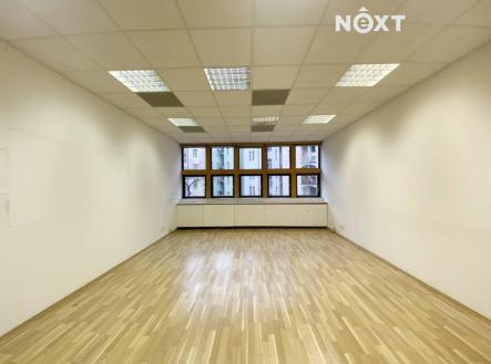 Pronájem kanceláře, 104 m²