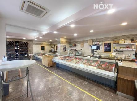 Pronájem komerčního objektu, obchodní centrum, 165 m²