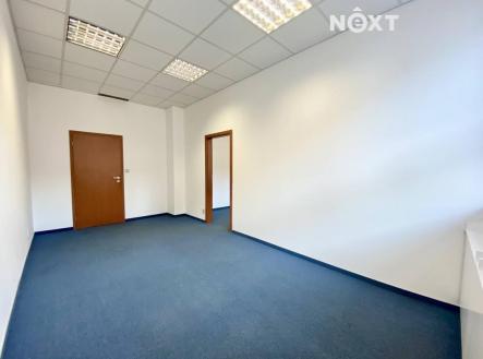 Pronájem kanceláře, 51 m²