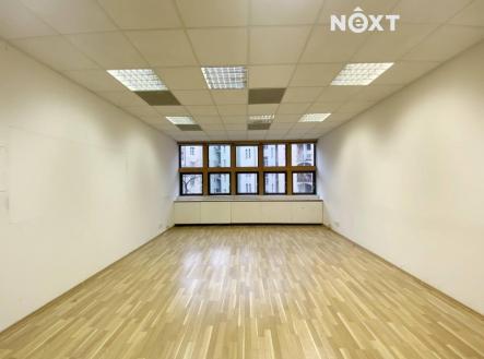 Pronájem kanceláře, 104 m²