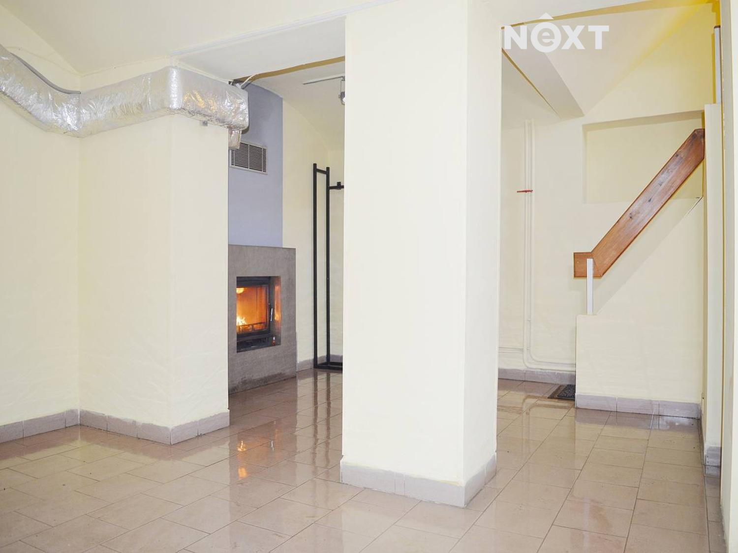 Pronájem komerční Obchodní prostory, 116㎡