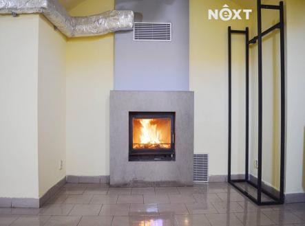 Pronájem komerčního objektu, obchodní centrum, 116 m²