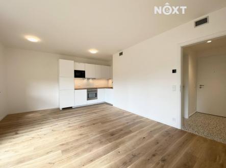 Pronájem bytu, 1+kk, 38 m²