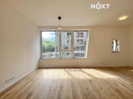 Pronájem bytu, 1+kk, 38 m²