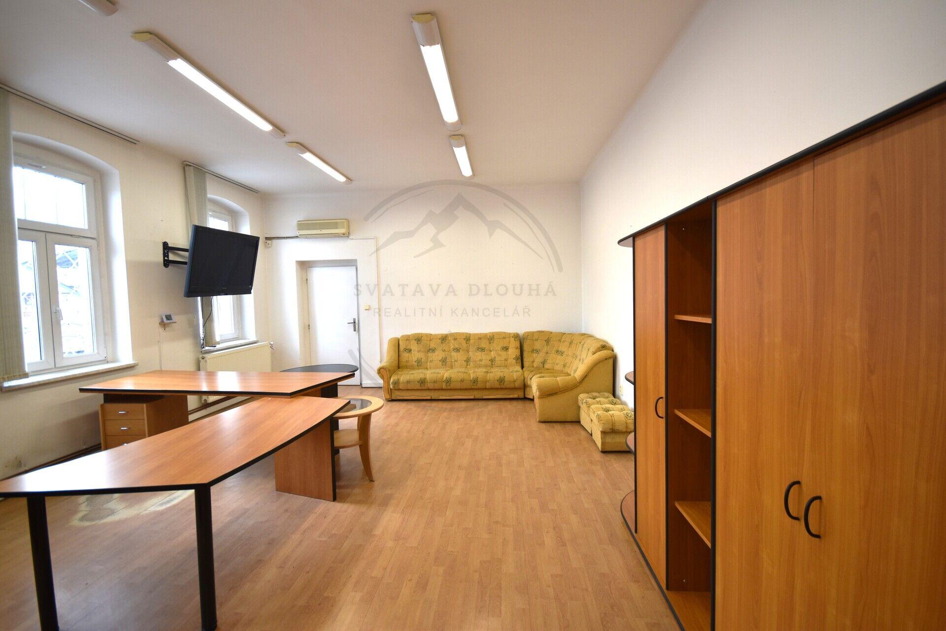 Pronájem komerčního prostoru, kanceláří v centru města Jeseník