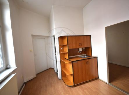 Pronájem kanceláře, 36 m²