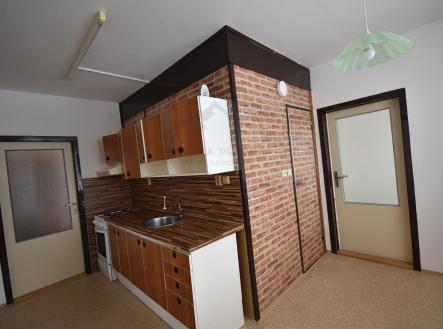 Pronájem bytu, 3+1, 74 m²