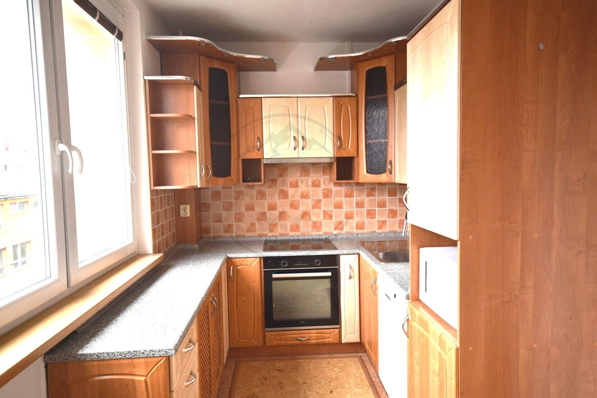 Prodej bytu 3+1 v osobním vlastnictví se zaskleným balkonem na lukrativním místě v Jeseníku