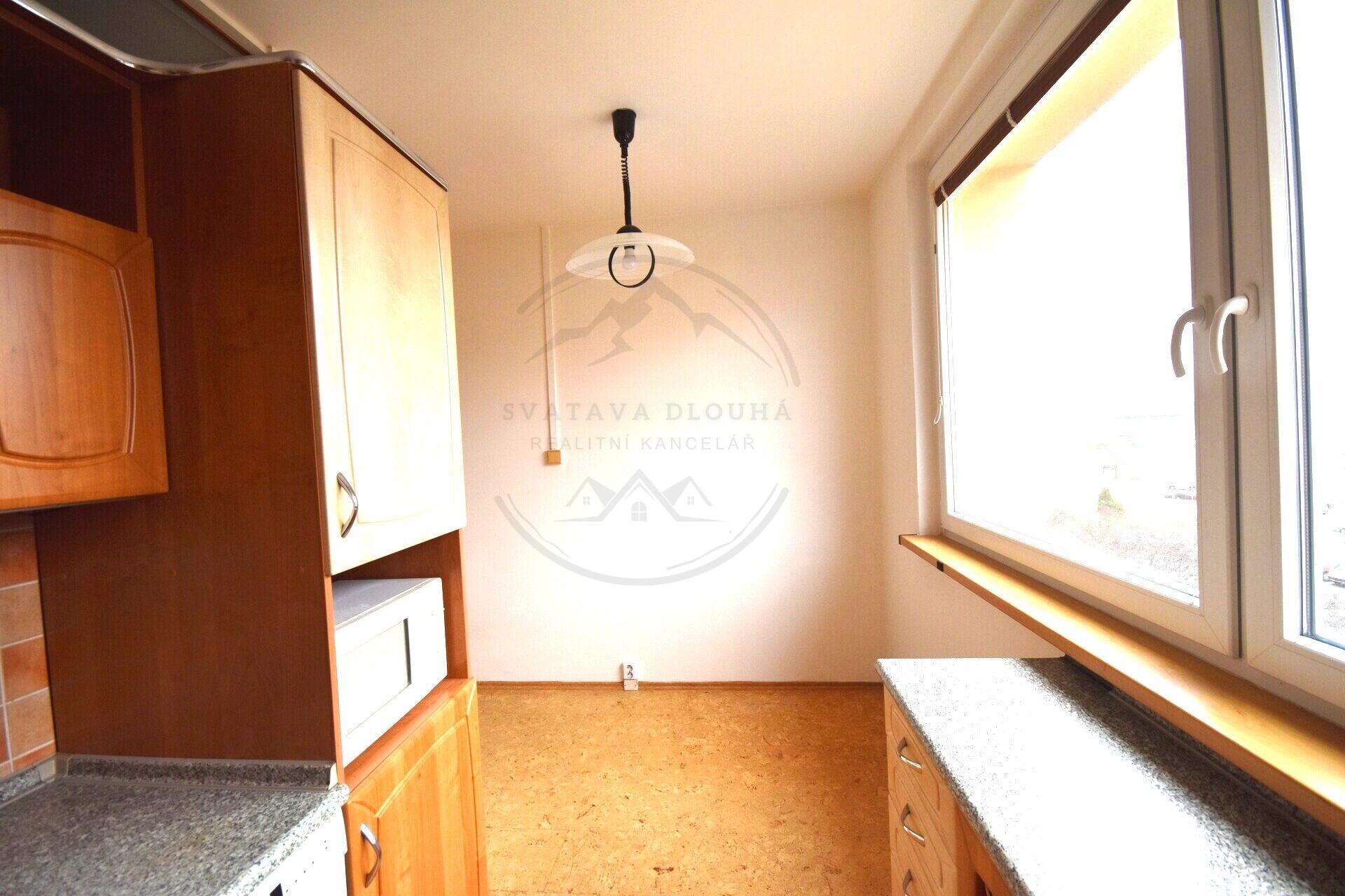 Prodej bytu 3+1 v osobním vlastnictví se zaskleným balkonem na lukrativním místě v Jeseníku