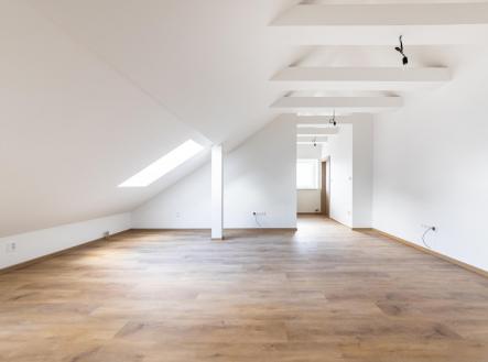 Prodej bytu, 4+kk, 83 m²